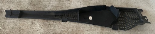 grid under the window left DACIA DUSTER and 82008254572