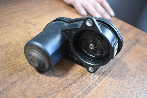 IDEALNY Motor elektrische Parkbremse BMW G01 G02 1