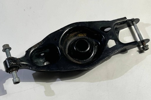 arm rear lower right left Dodge Charger Challenger 6.2 6.4 SRT 2015+