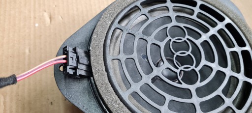S5 8T A5 LIFT COUPE speaker right left rear part 8T0035411A BANGOLUFSEN
