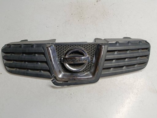 Nissan qashqai j10 06-10 решетка радиатора передняя 62310jd000