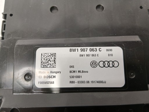 AUDI A4 B9 LIFT module control unit KOMFORTU BCM 8W1907063C