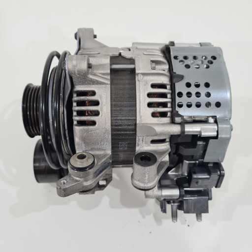 Генератор 32301041 volvo xc90 xc60 v60 s60 hybrid 2021 голка