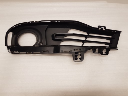 grid of a bumper left front BMW 3 F30 F31 LCI 7396877