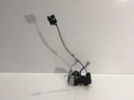 81310-D4040 - KIA OPTIMA IV 2017 ЗАМОК ДВЕРИ СЛЕВА СПЕРЕДИ 6PIN ВЕЛИКОБРИТАНИЯ