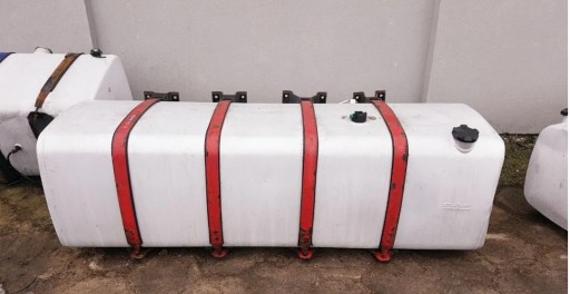 ТОПЛИВНЫЙ БАК 1000Л. DAF XF 105 85 CF