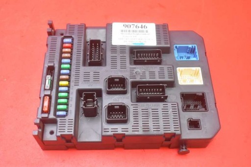 compartment of fuses BSI 9663798180 PEUGEOT 308 and T7 1.6 HDI 90 KM 07-11