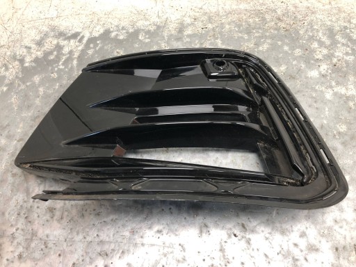 grid of a bumper left front R-LINE VW PASSAT B9 3J0853665E