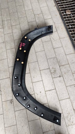 Moulage nadkola Aile Droit Bouche buse Renault 4 767182654R