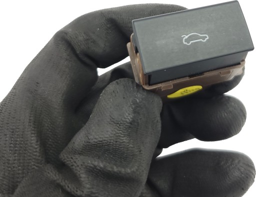 AUDI A6 C6 LIFT button opening control switch bonnet boot 4F0959831