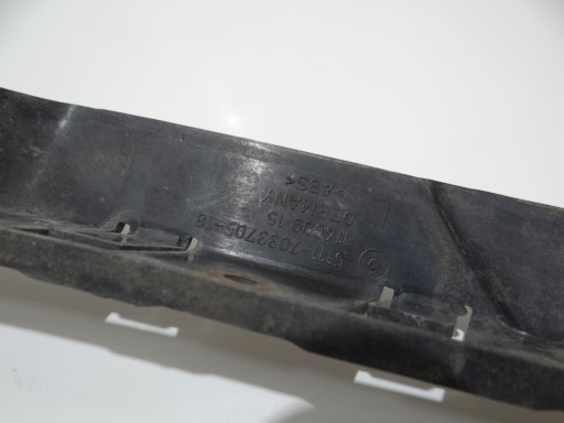 bumper bracket left front BMW E60 E61 OE 7033705 (4647782)