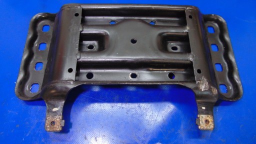 Scatola cambio montaggio staffa zampa supporto ingranaggi 3.0CDI MERCEDES C KLASA W204