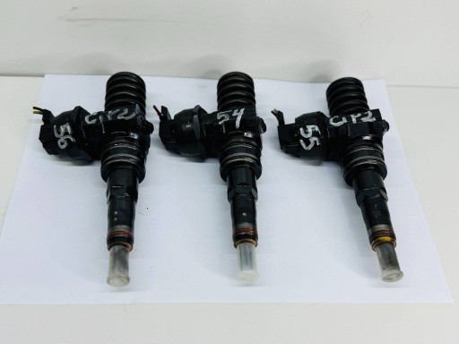 nozzle VW POLO III 6N2 1.4 TDI 045130073T 0414720035