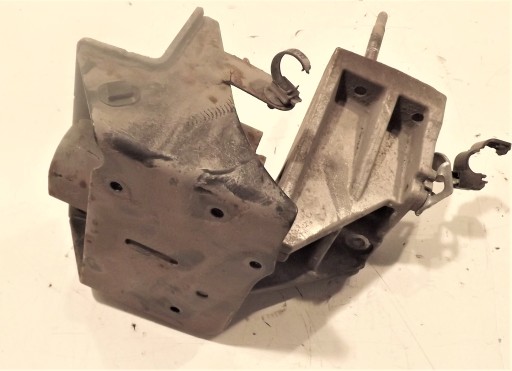 holder engine mount SUZUKI SWIFT MK7 1.3 DDIS