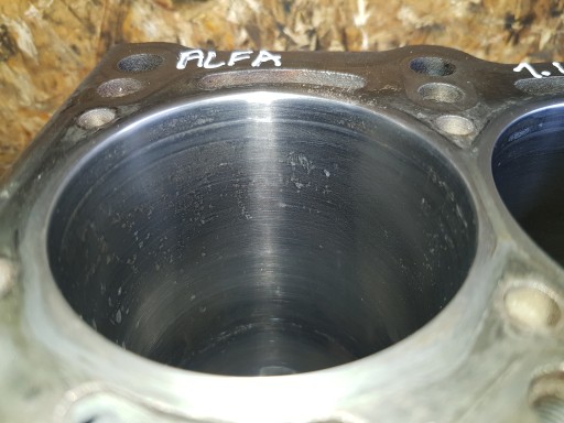 FIAT BRAVO II 1.4T T-JET 198A1000 BLOK of the engine