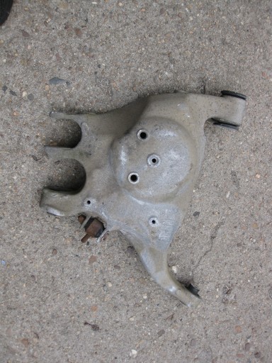 AUDI A6 C6 LIFT KOMBI Querlenker unterer rechts heck PNEUMATYKA 4F0505312L