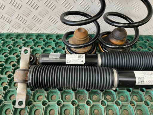 FORD FOCUS MK4 18- KOMBI Stoßdämpfer hinten Fahrwerksfeder ZESTAW JX61-18080-EVG