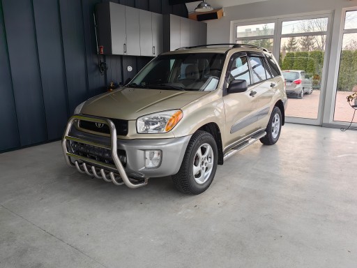 Toyota RAV4 II 2001