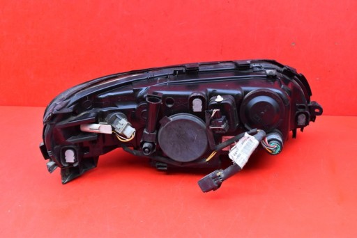 REFLEKTOR left light front EU 30698835 VOLVO V70 2 II LIFT 04-08
