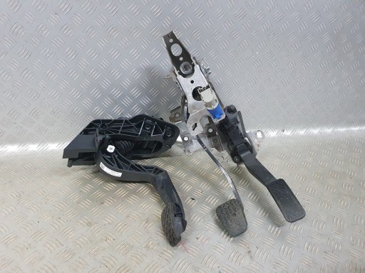 H1BC-9F836-A1D H1BC-7B633-C1E - ПЕДАЛЬ АКСЕЛЕРАТОРА ЗЧЕПЛЕННЯ FORD FIESTA MK8