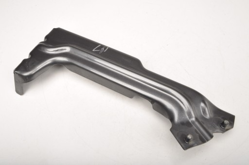 CALIFORNIA F149 кронштейн крыла лампы спереди