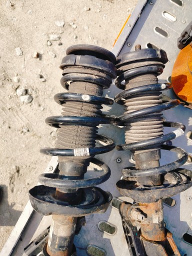 Opel INSIGNIA A 2.0 CDTI 22951830 shock absorber MCPERSON right left 22951831