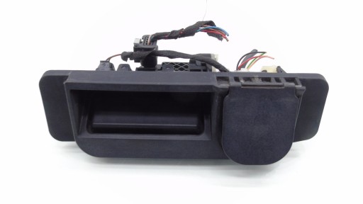 Ручка двери камеры заднего вида mercedes w205 a2227600893