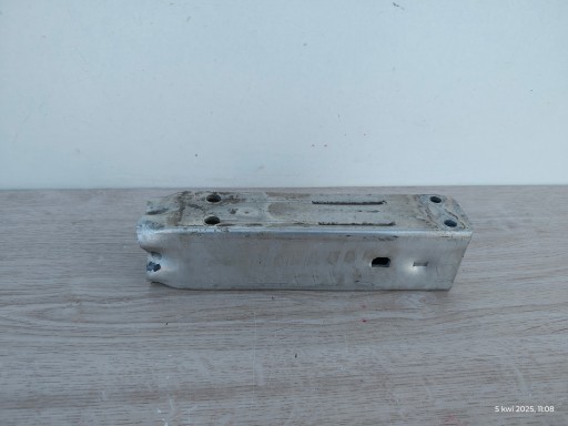 AUDI A6 C6 4F pravá špička nosníku předek špička 4F0807134 K143/073MR
