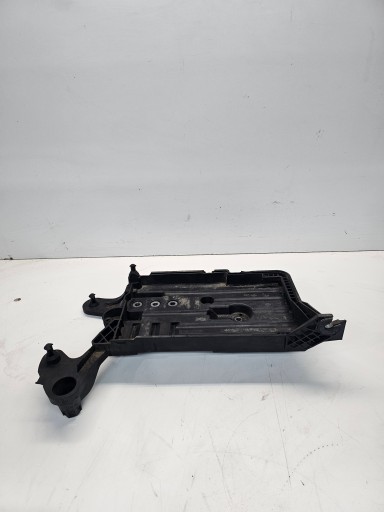 Grundlage AKUMULATORA AUDI A3 8V Q3 VW SEAT 5Q0915321H