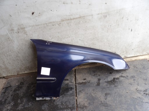 Mercedes W203 C klasa fender front right lak. 359