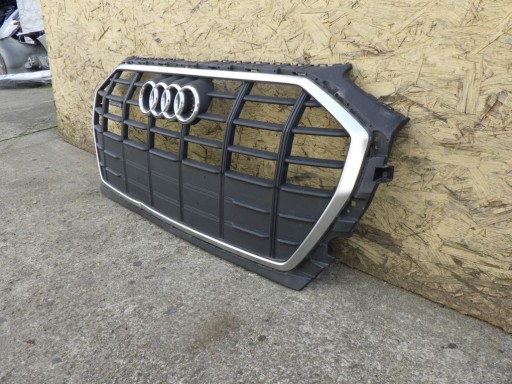 AUDI Q5 II 2 80A LIFT 21- front PREKLADgrill