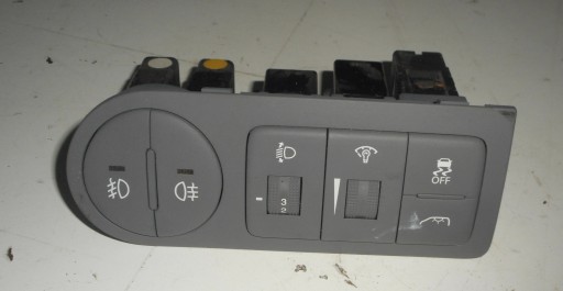 07- - Hyundai H1 II 07 - панель выключатель света