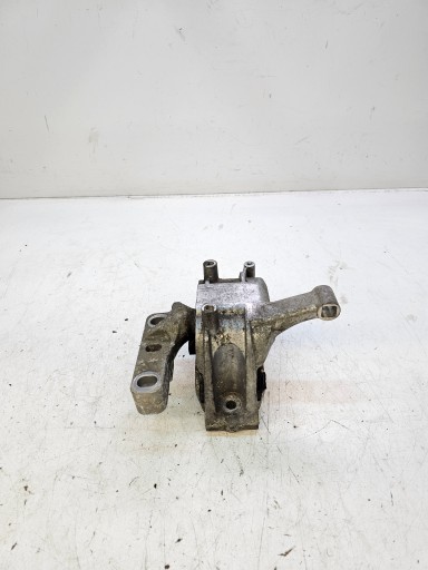 holder engine mount AUDI Q3 8U 2.0TDI 5N0199262F