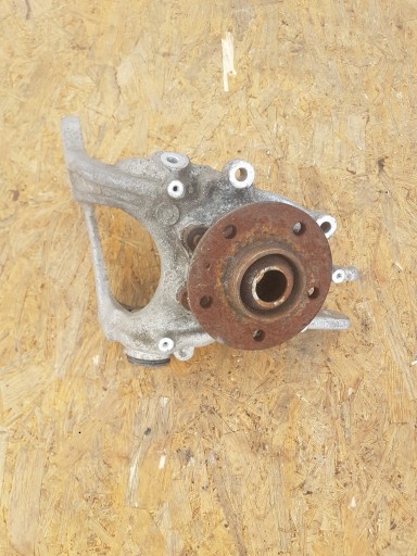 otoč čepu levý záď AUDI A6 C7 A7 A4 A5 Q5 SQ5 8R0505435C