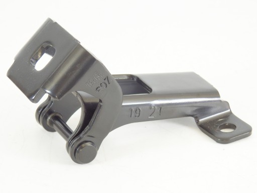 Петля склопідіймача задня для MERCEDES W447 A4477401037