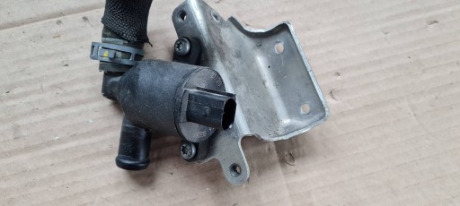 SQ8 4M RSQ8 Q8 valve electromagnetic of water 4.0 TFSI 4H0121670A SQ7 4M Q7