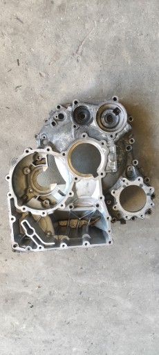 КОРПУС КОРОБКИ ПЕРЕДАЧ SCANIA R GRS 895