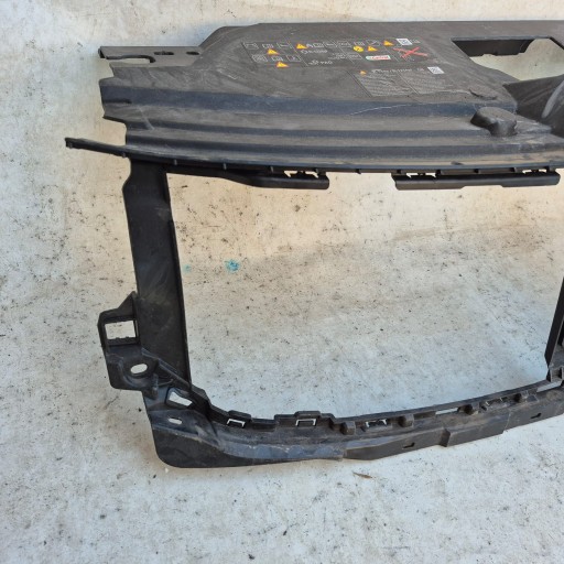 RENAULT AUSTRAL 22- Traversa superiore Supporto staffa GRILLA 620363874R