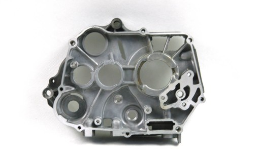 2077961230690 - Картер правый для двигателя BTS 110