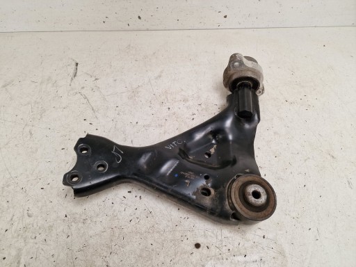 arm front front left Mercedes Vito W639