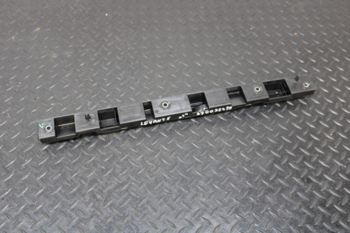 support holder of the threshold left MASERATI LEVANTE M161 670032479