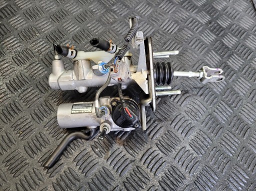 Servo frein 138110-10550 LEXUS RX III RX450 H HYBRID