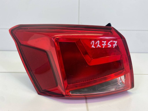 light rear left side SEAT Arona 2020 6F9945095B