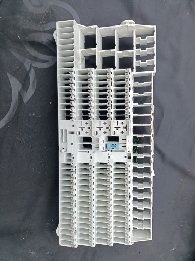 2594899 - Блок предохранителей на панели scania r s