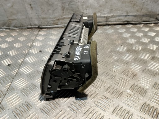 display + KRATKI OPEL VECTRA C LIFT FL 6591550302C