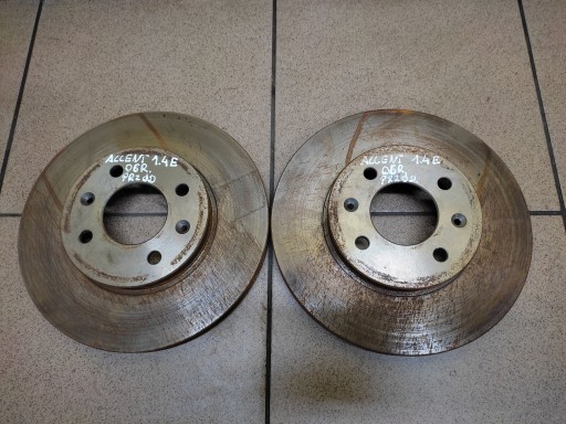 HYUNDAI ACCENT 1.4 discs brake front