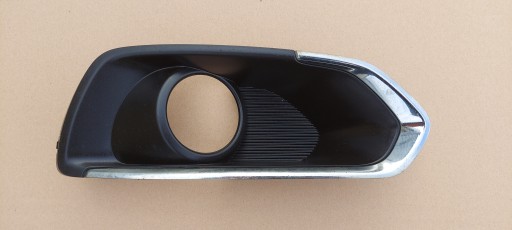 grid of a bumper right SUZUKI SX4 S-CROSS 13-17
