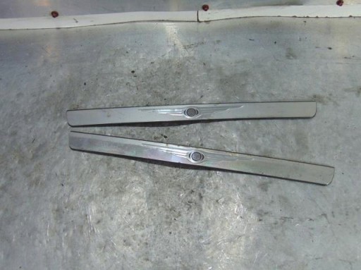 CHRYSLER 300C МОЛДИНГИ НАКЛАДКА НА ПОРОГ