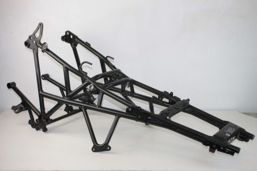 74 - BMW R1200R R 1200 R 06-10 ЗАДНІЙ КАРКАС