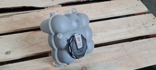 Sq8 4m rsq8 q8 расширительный бачок 24r 4m0121405ag sq7 4m q7